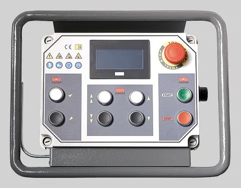 CTR 750 EV részletfotó 6